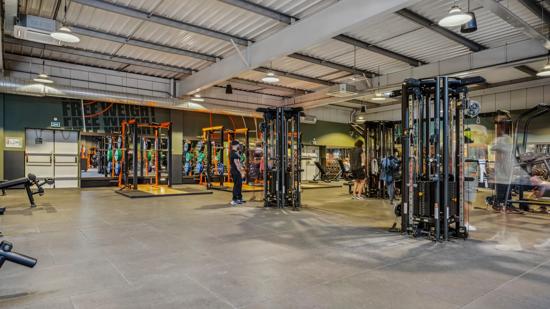 Basic-Fit Auchy-les-Mines Avenue Fr&eacute;d&eacute;rik De Klerk 24/7