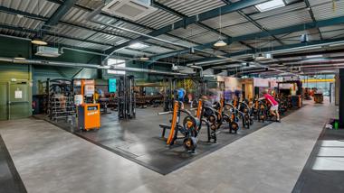 Basic-Fit Naves Zac de la Geneste