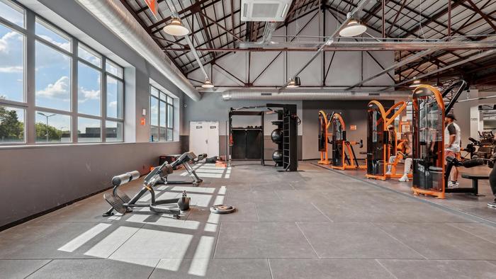 Basic-Fit Besan&ccedil;on Rue de Vesoul 24/7