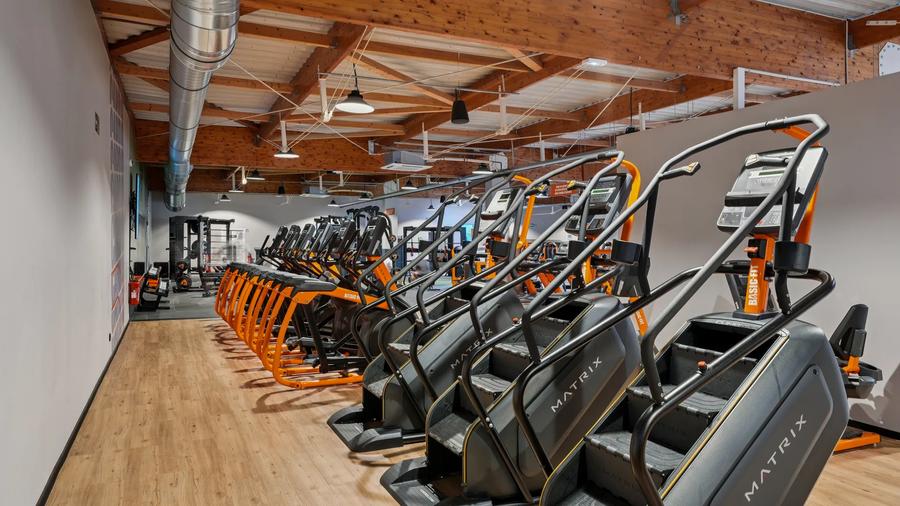 Basic-Fit Saint-Maixent-l'&Eacute;cole Voie Charles VII 24/7